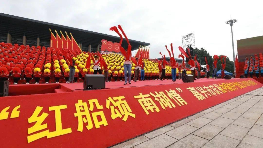 康宁举办“熔合创新,锻造未来”合肥创新日活动